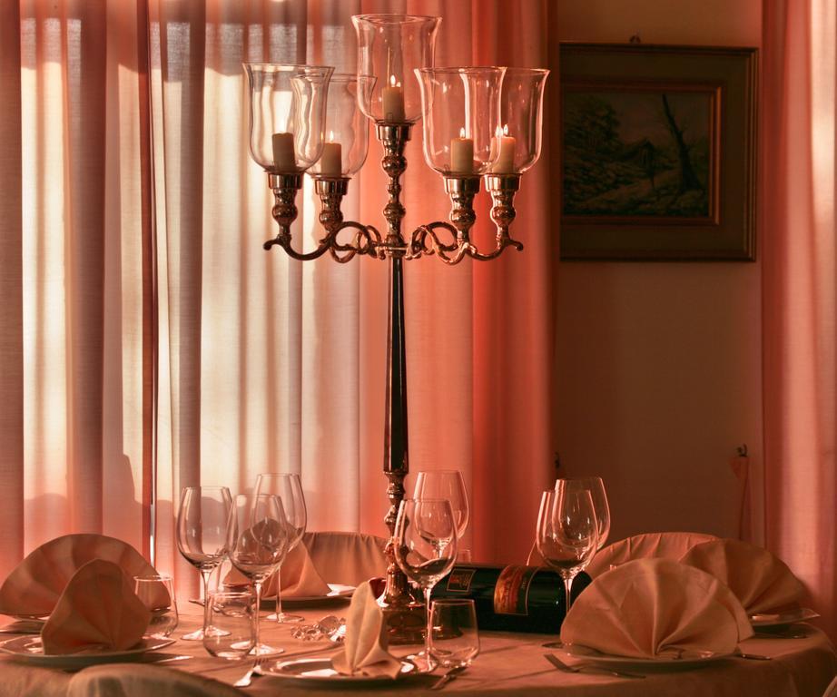 Hotel Ristorante Al Brunello Di モンタルチーノ エクステリア 写真